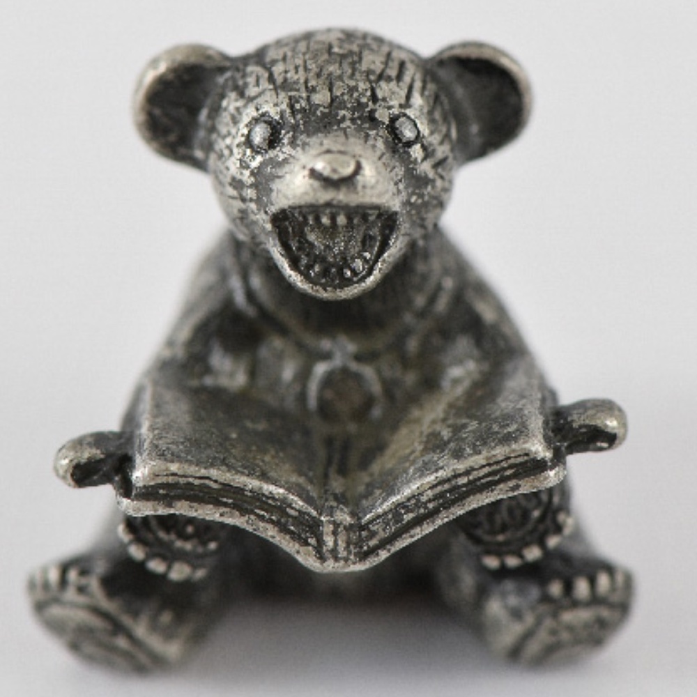 Hobonichi 2019 “Not-Scary Bear” Mini Paperweight 🧸